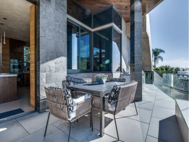 Los Angeles Home 946274
